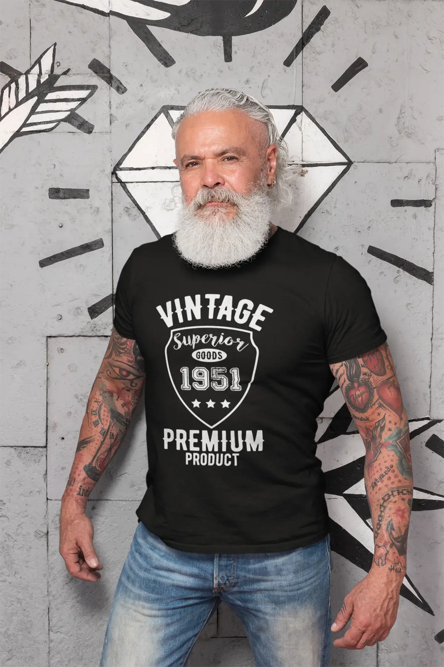 relaxed fit short sleeve t-shirts for casual wear -1951 Vintage superior, black, Men's Short Sleeve Round Neck T-shirt 00102