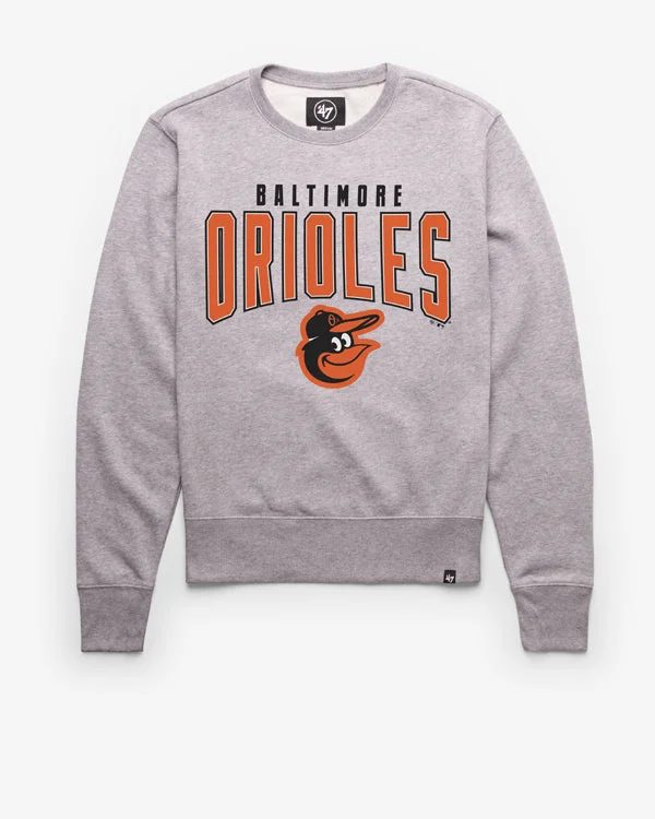 Hoodie with bold accents men-BALTIMORE ORIOLES TEAM ELEMENTS ARCH '47 HEADLINE CREW