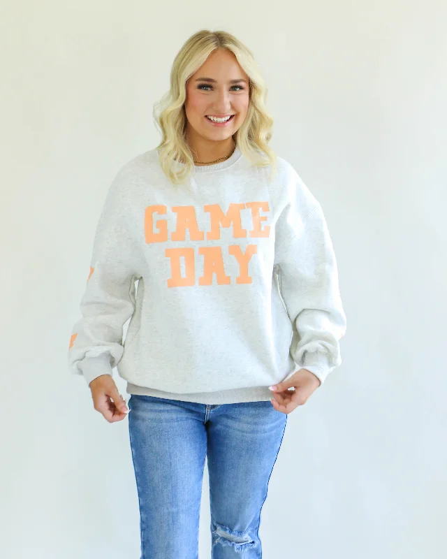 Men’s soft urban pullover-Game Day Star Sweatshirt in Orange