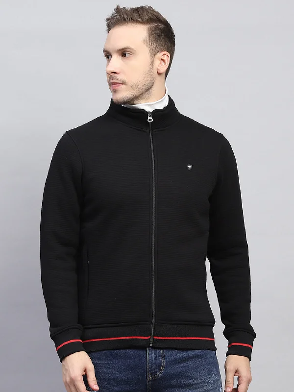 Hoodie with retro accents men-Men Black Solid Mock Neck Full Sleeve Sweatshirt