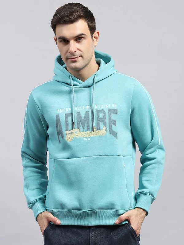 Hoodie with retro stitching men-Men Blue Printed Hooded Full Sleeve Sweatshirt