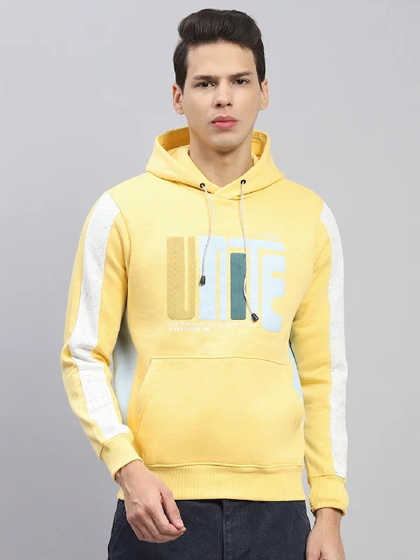 Men’s stylish black hoodie-Men Yellow Printed Hooded Full Sleeve Sweatshirt