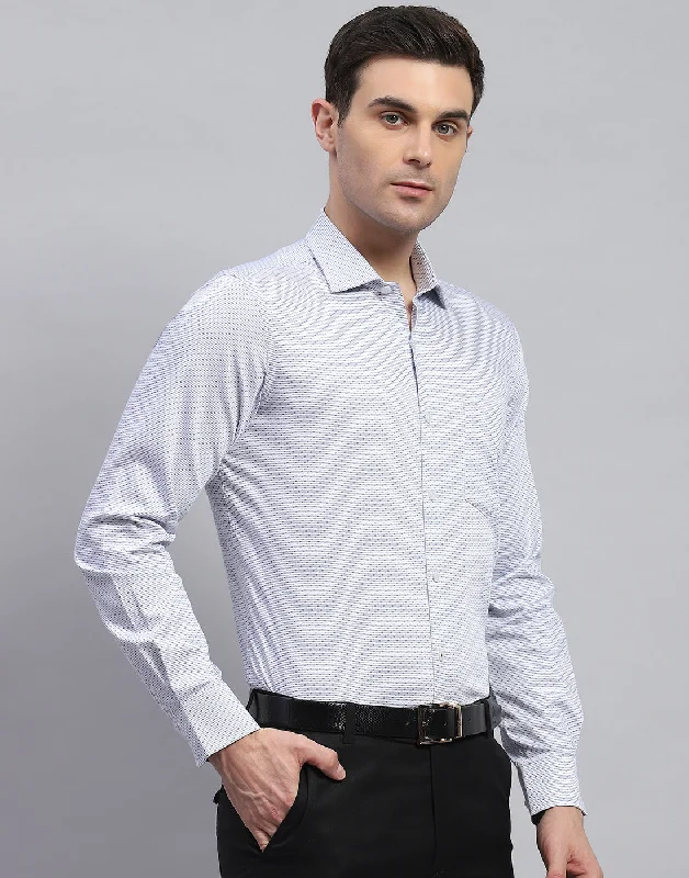 Men's ribbed shirts-Men Blue Solid Spread Collar Full Sleeve Shirt