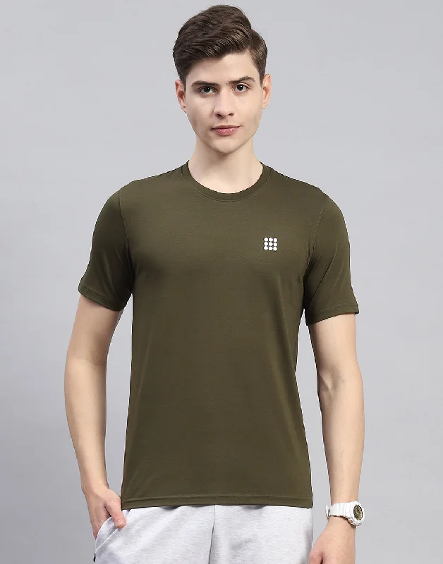 men’s classic short sleeve shirts with patterns -Men Olive Solid Round Neck Half Sleeve T-Shirt