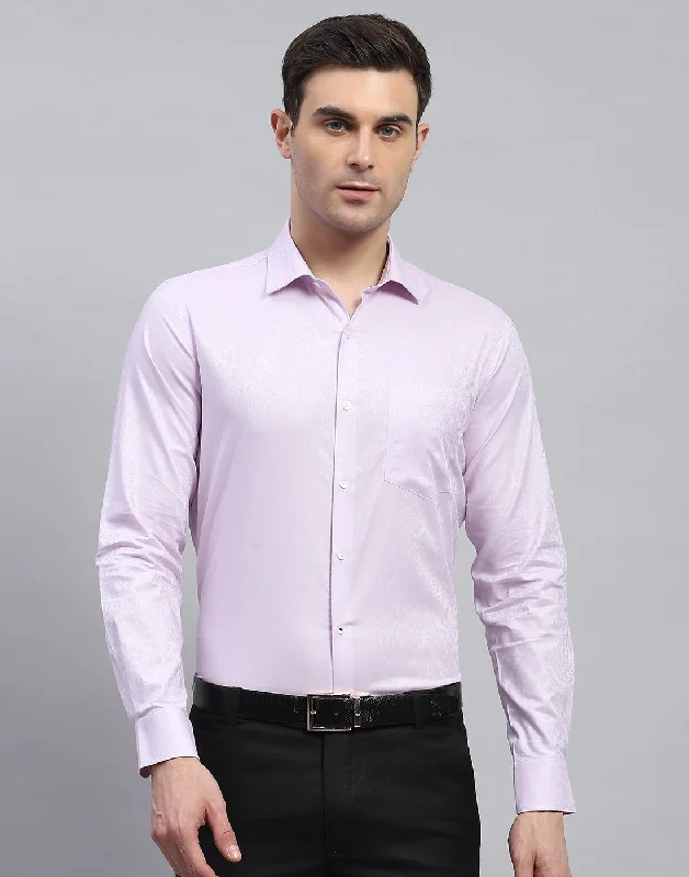 Men's loose-weave shirts-Men Purple Solid Spread Collar Full Sleeve Shirt