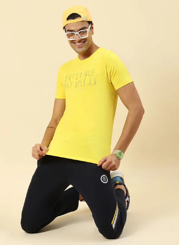 breathable and fashionable short sleeve t-shirts -Men Yellow Printed T-Shirt