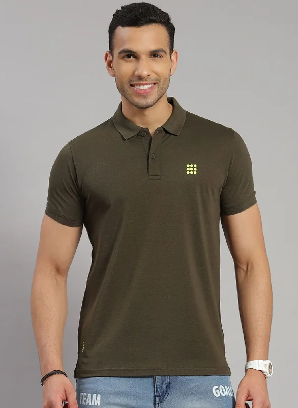 affordable short sleeve shirts for summer travel -Men Olive Solid T-Shirt